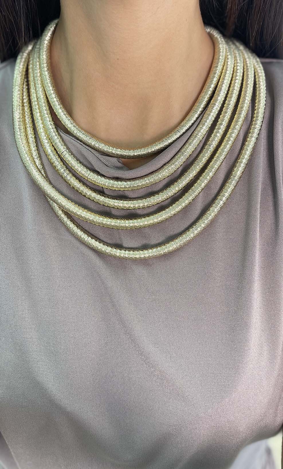 Collar Safí